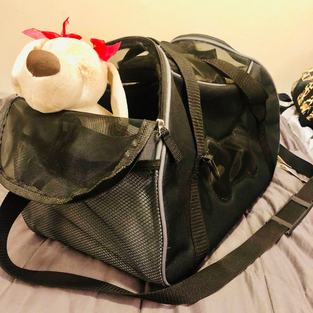 EUC Sherpa Pet Carrier